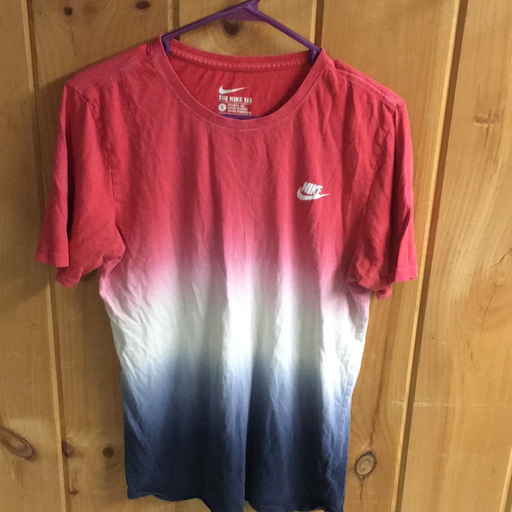 Nike Tee